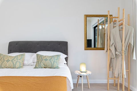 Alluca Villa McLaren Vale Vineyard Escape - Palm Beach Accommodation 3