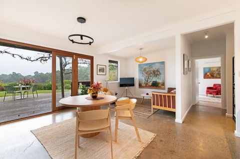 Alluca Villa McLaren Vale Vineyard Escape - Palm Beach Accommodation 0