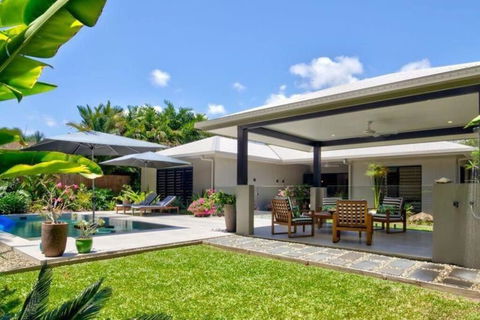 Allure - 4 Bedroom Luxury House In Port Douglas - Palm Beach Accommodation 2