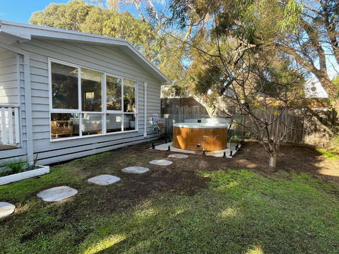Allure Beach House Rye - Something For Everyone! - Palm Beach Accommodation 2