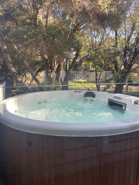 Allure Beach House Rye - Something For Everyone! - Palm Beach Accommodation 0