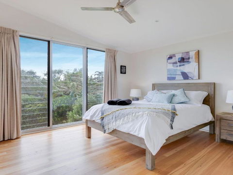 Aloha - Palm Beach Accommodation 3