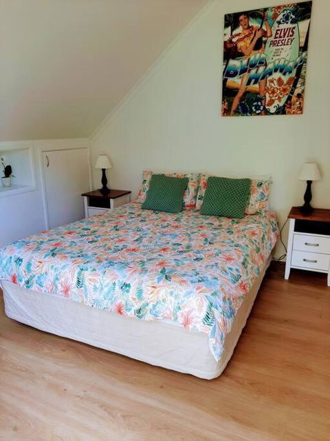 Aloha Rainbow Beach - Palm Beach Accommodation 1