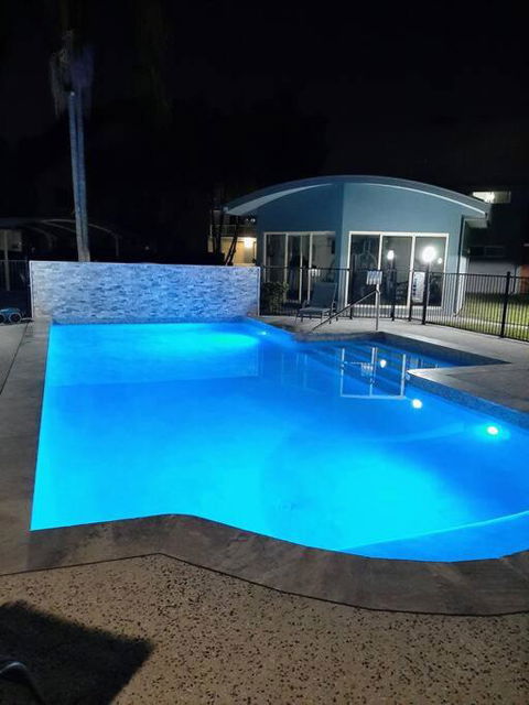 Aloha Rainbow Beach - Palm Beach Accommodation 4
