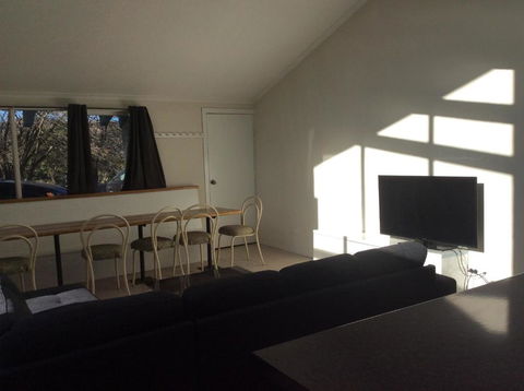 Alpha Centauri Townhouses - Palm Beach Accommodation 4