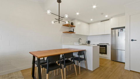 Alpine Heights 9 - Palm Beach Accommodation 2