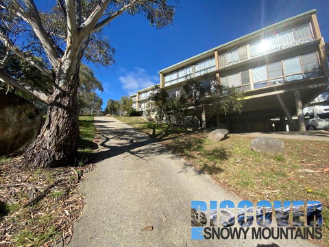 Alpine Mountain View 3 - Jindabyne - Palm Beach Accommodation 0