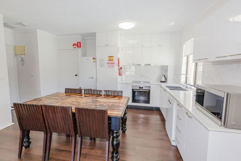 Alpine Mountain View 34 - Palm Beach Accommodation 1