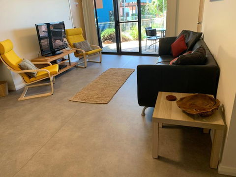 Alta Riva Unit 2 - Kalbarri WA - Palm Beach Accommodation 4