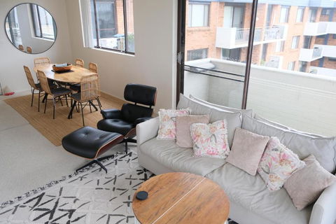 Amaroo 44 - Palm Beach Accommodation 2