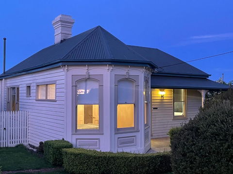Amaroo Guest House - Palm Beach Accommodation 1