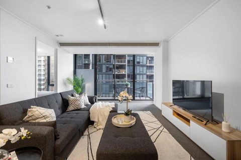 Amaya-Modern Southbank Living-Close To Crown & Yarra River - Palm Beach Accommodation 0