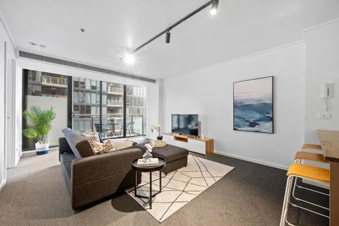 Amaya-Modern Southbank Living-Close To Crown & Yarra River - Palm Beach Accommodation 3
