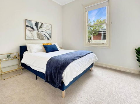 Amazing Albert Park - Palm Beach Accommodation 3