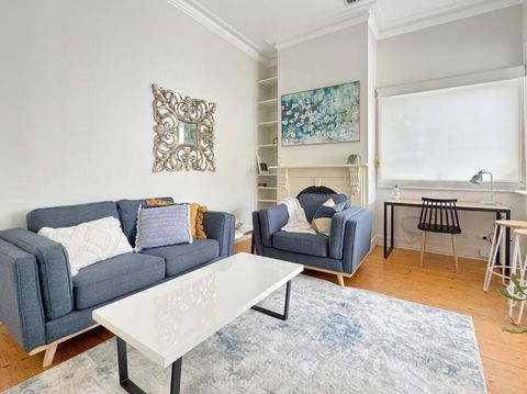 Amazing Albert Park - Palm Beach Accommodation 4