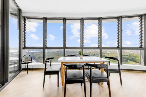 Amazing City View High Level Apt - Palm Beach Accommodation 1