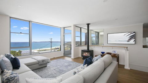 Amazing Views, Stunning Beaches And Beautiful Bushwalks - Palm Beach Accommodation 1