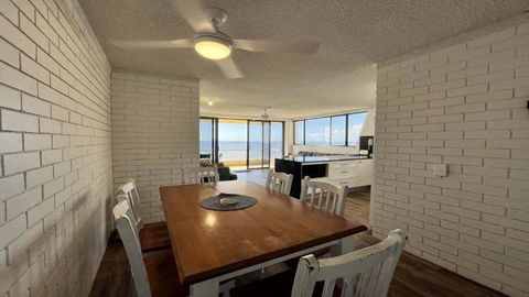Amazing Views! Unit 3 Edgecliffe - Palm Beach Accommodation 0