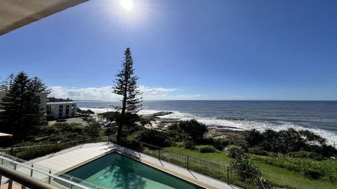 Amazing Views! Unit 3 Edgecliffe - Palm Beach Accommodation 3