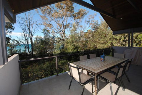 Amazing Views - Belle Escapes Jervis Bay - Palm Beach Accommodation 2