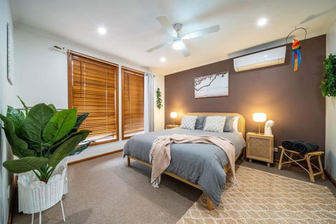 Amazon At Seacombe Gardens - Palm Beach Accommodation 3