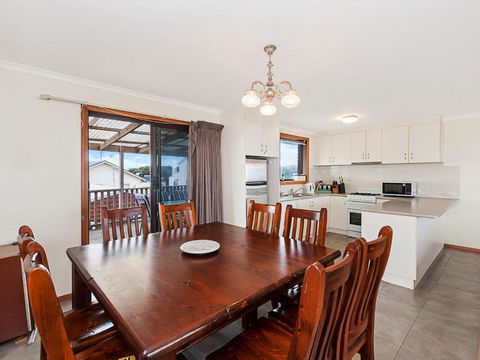 Ambience By The Sea - Palm Beach Accommodation 3
