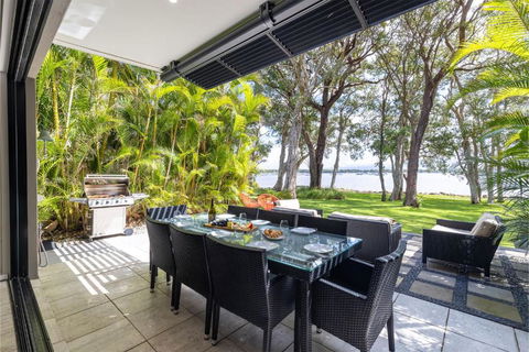 Ambience On The Waterfront 14 Danalene Parade - Palm Beach Accommodation 2