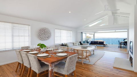 Ambleside By The Sea - Wifi Available - Palm Beach Accommodation 3