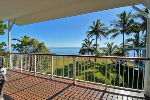 AMITY TREETOPS - Palm Beach Accommodation 2