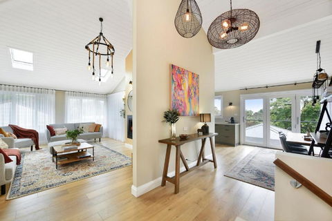 Ammu Lodge - Palm Beach Accommodation 4