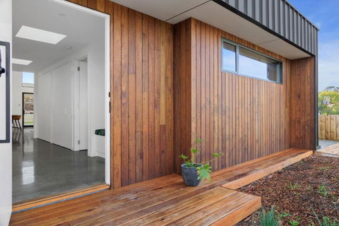 Amongst The Tea Trees - Palm Beach Accommodation 2