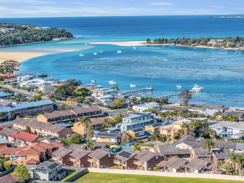Anchorbell Apartments Merimbula - Palm Beach Accommodation 0