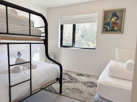 Angala 2 - Palm Beach Accommodation 4