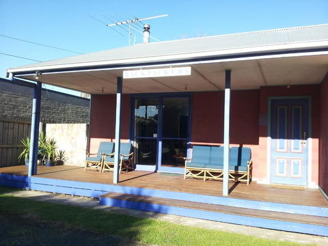 Anglesea Backpackers - Palm Beach Accommodation 1