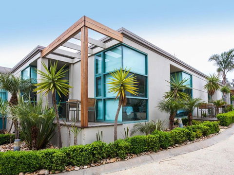 Anglesea River Apartment 22 - Palm Beach Accommodation 0