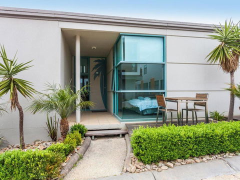 Anglesea River Apartment 23 - Palm Beach Accommodation 0
