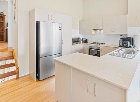 Angourie Blue 5 - Ocean Views - Palm Beach Accommodation 1