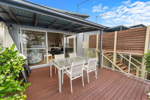 Angourie Blue 5 - Ocean Views - Palm Beach Accommodation 2