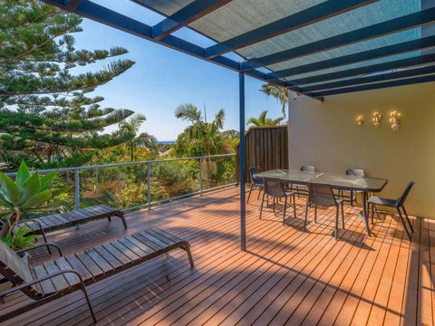 Angourie Blue 8 - Palm Beach Accommodation 3