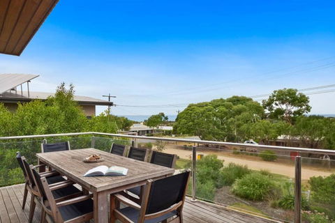 Aires Coastal Beach House Luxury With Ocean Views - Palm Beach Accommodation 3