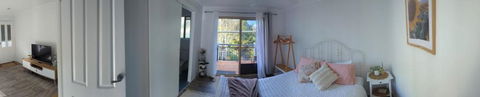 Amamoor - Living Waters - Palm Beach Accommodation 1