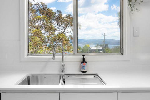 Alpine Snowgums 1 - Palm Beach Accommodation 3