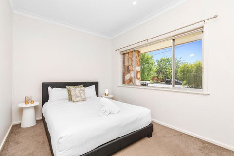 Altus Wagga Apartments - Palm Beach Accommodation 0