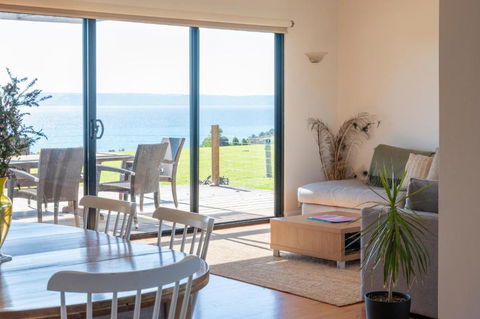 Antechamber Bay Retreats - Palm Beach Accommodation 4