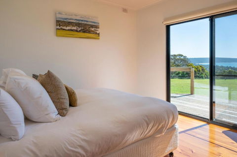 Antechamber Bay Retreats - Palm Beach Accommodation 3