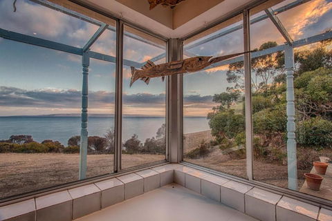 Antechamber Bay Retreats - Palm Beach Accommodation 0