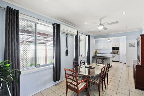 Anzac Cottage - Palm Beach Accommodation 4