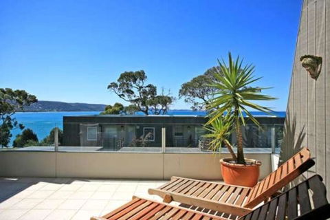 Apartment 21 Kalimna - Palm Beach Accommodation 0
