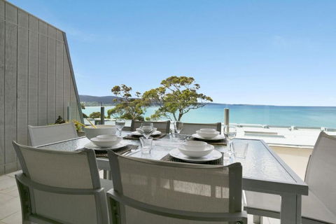Apartment 25 Kalimna - Palm Beach Accommodation 0