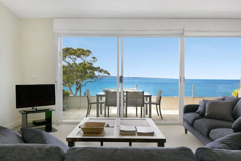 Apartment 25 Kalimna - Palm Beach Accommodation 3